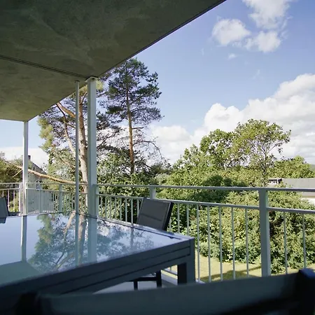 Moderne Mit Kamin, Balkon - Ferienresidenz Zwei Bodden Fewo111